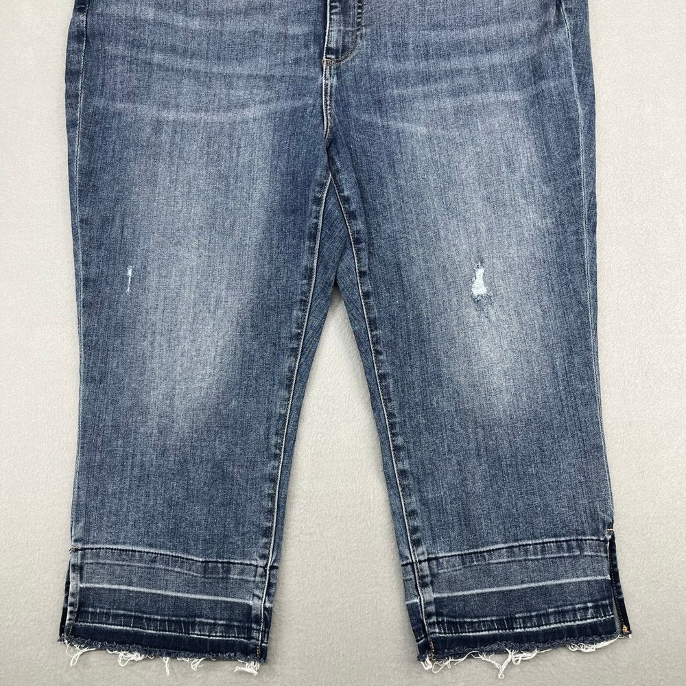 Lucky Brand Emma Crop Jeans Womens 20W Blue Medium Wash Distressed Raw Hem Denim - Picture 3 of 16